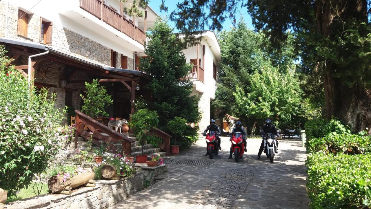 Bourazani Wild Life Resort كونيتسا المظهر الخارجي الصورة